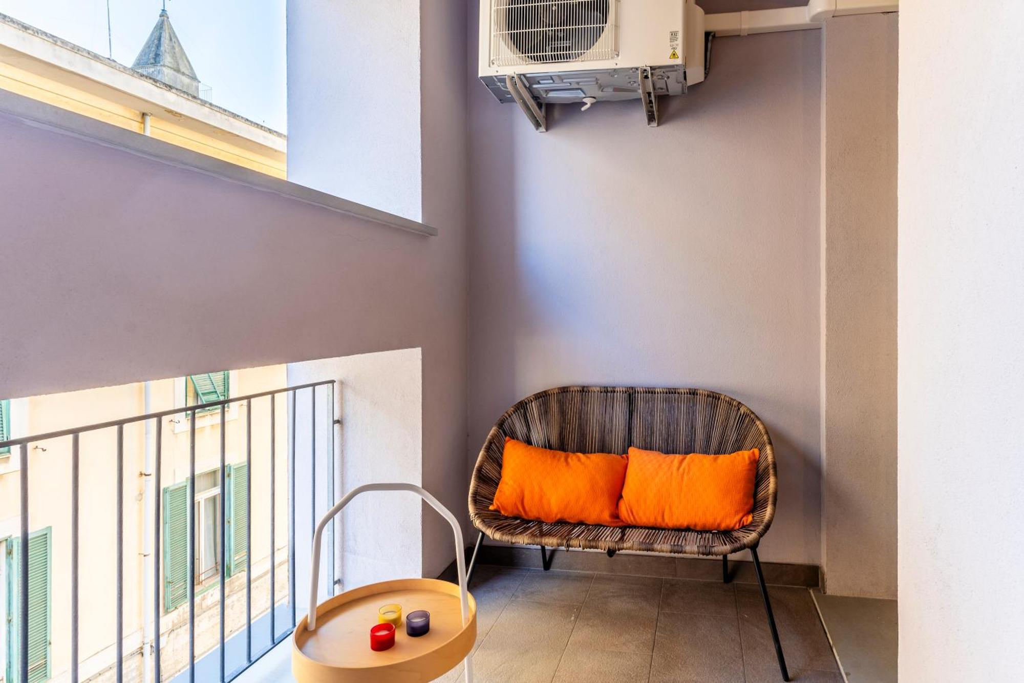 Piazza Cavallotti & Mercato Centrale Apartment! Livorno Dış mekan fotoğraf