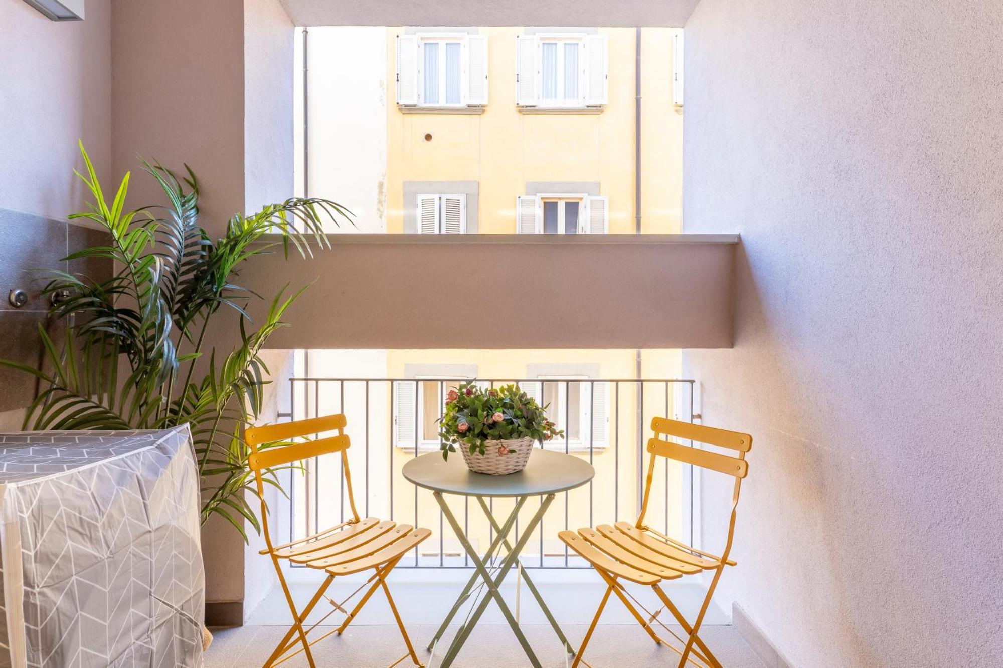 Piazza Cavallotti & Mercato Centrale Apartment! Livorno Dış mekan fotoğraf
